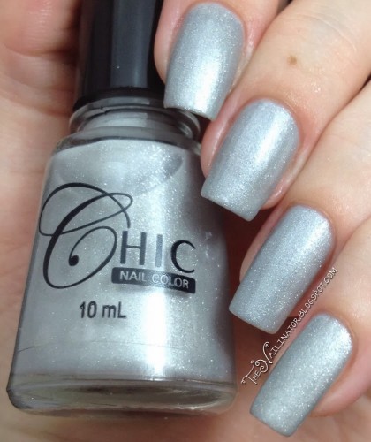 Chic Shadow Crystal swatch
