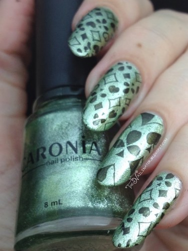 Caronia Lounge with Pueen Stamping