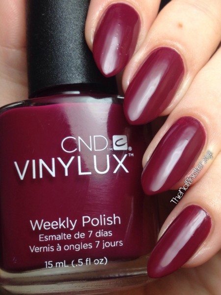 CND Vinylux Weekly Polish Tinted Love swatch